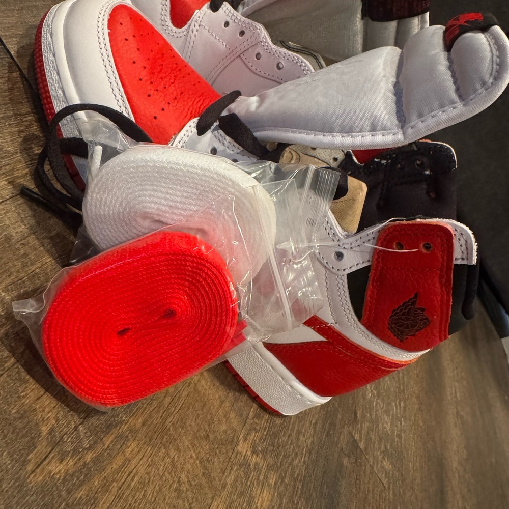 Nike Air Jordan 1 Retro High OG University Red, Black and White Sneakers - Picture 6 of 7